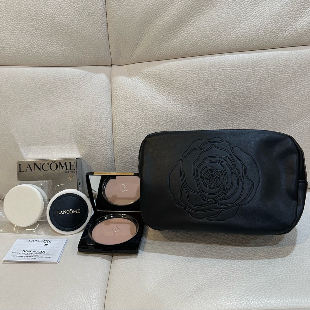 LANCÔME PARIS DUAL FINISH Colors-100 Porcelaine Delicate and COSMETIC BAG